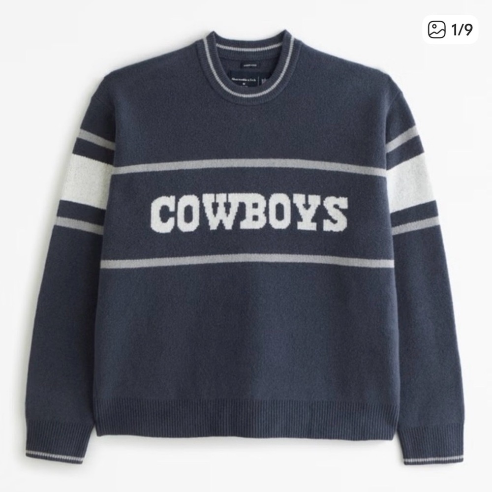 Abercrombie and Fitch Navy White Crewneck Sweater